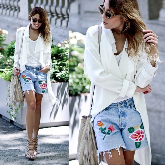 Madewell x JM Drygoods collab embroidered jean shorts - Picture 3 of 10